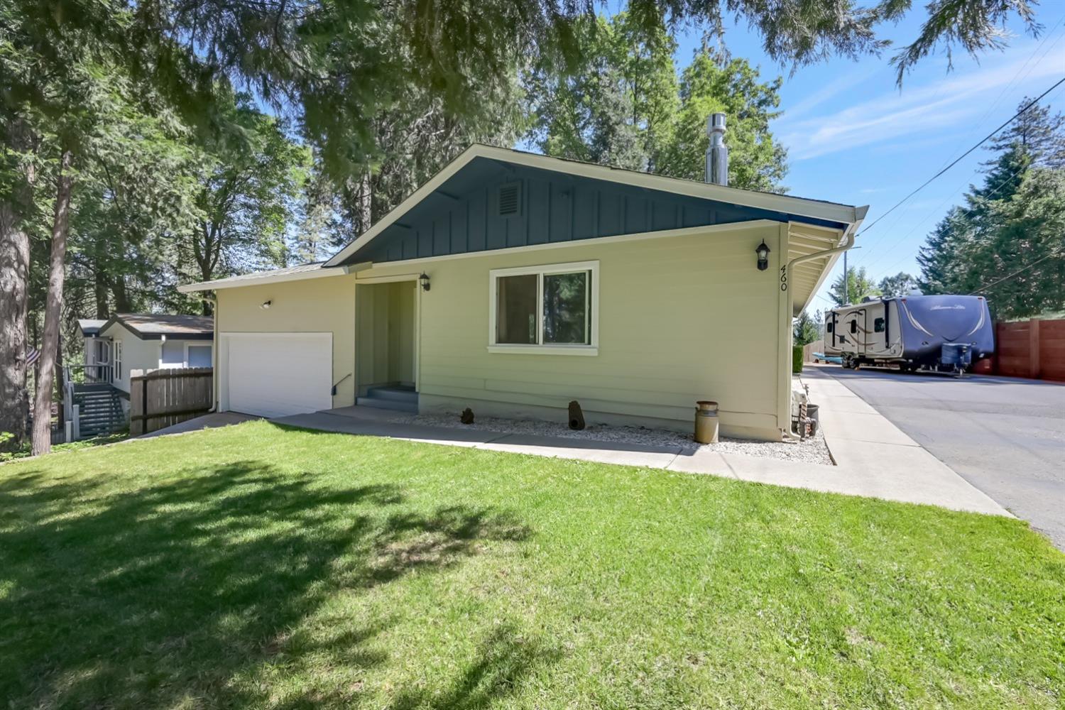 Detail Gallery Image 11 of 48 For 460 Alpine Dr, Colfax,  CA 95713 - 3 Beds | 2 Baths