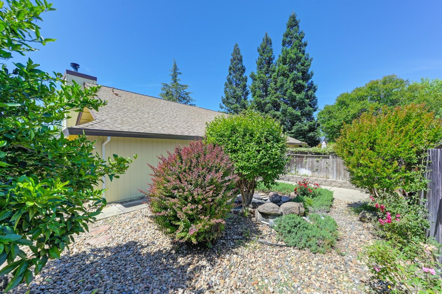 Detail Gallery Image 28 of 35 For 5403 Sitka Ct, Elk Grove,  CA 95758 - 2 Beds | 2 Baths