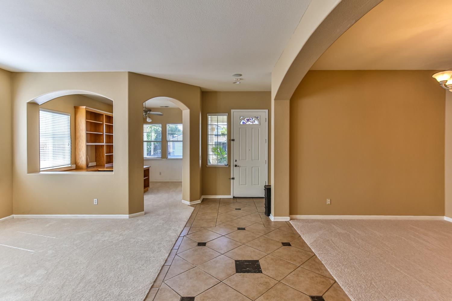 Detail Gallery Image 17 of 75 For 2463 Briarcliff Dr, Stockton,  CA 95206 - 3 Beds | 2 Baths