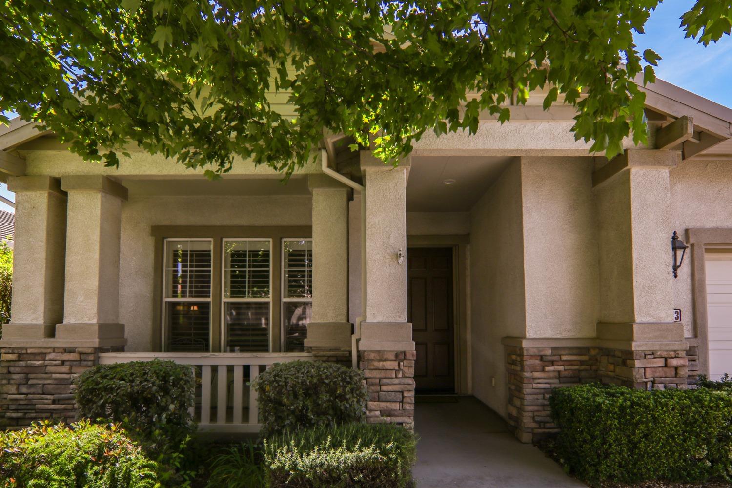 Detail Gallery Image 2 of 35 For 3123 Clarkson Dr, Rocklin,  CA 95765 - 2 Beds | 2 Baths