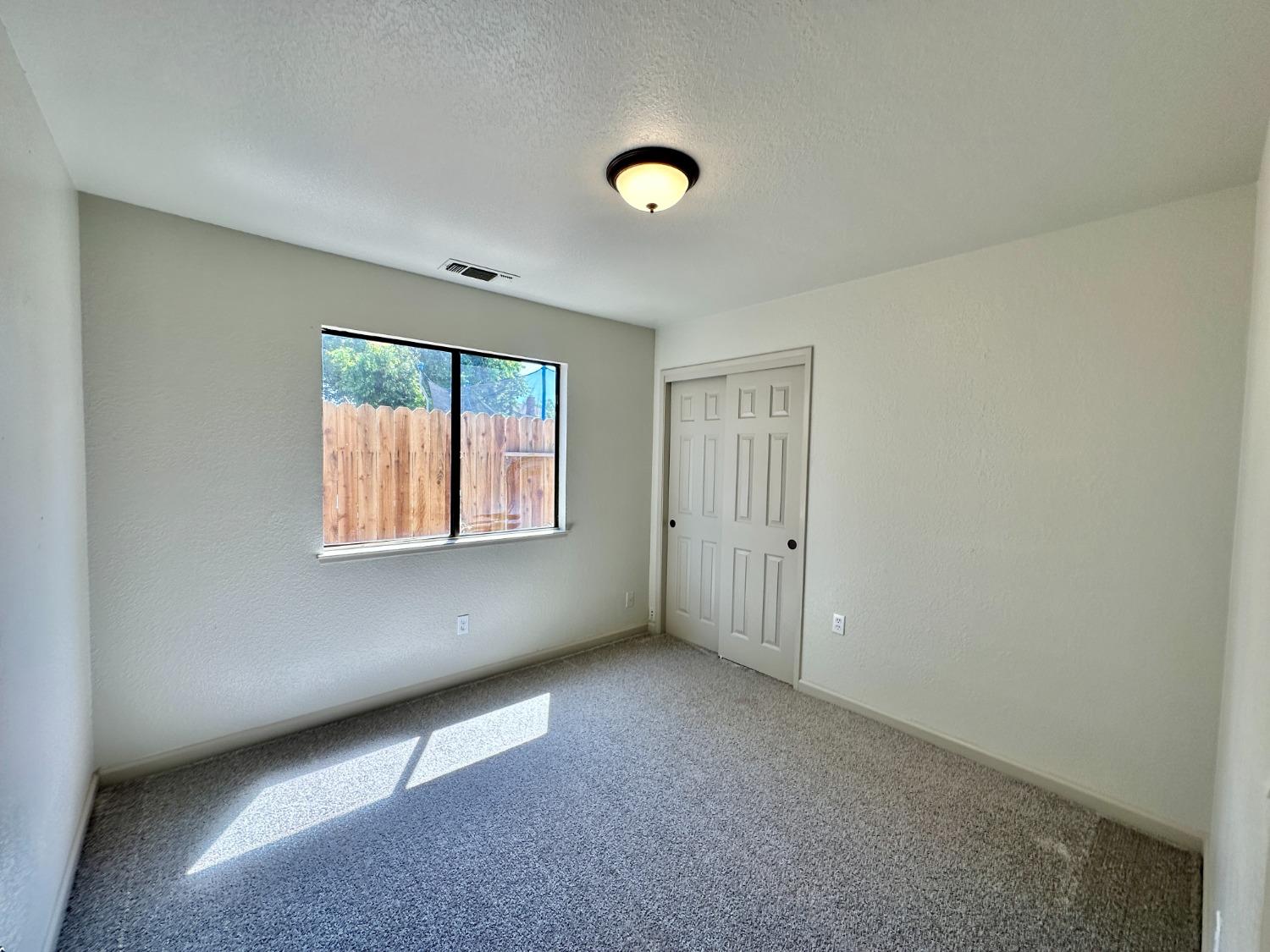 Detail Gallery Image 13 of 26 For 2724 Merle Ave, Modesto,  CA 95355 - 3 Beds | 2 Baths