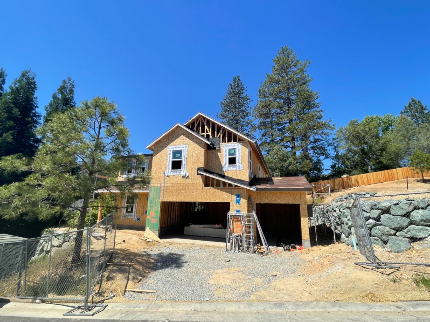 Detail Gallery Image 1 of 4 For 3006 Constellation Ave, Placerville,  CA 95667 - 5 Beds | 4 Baths