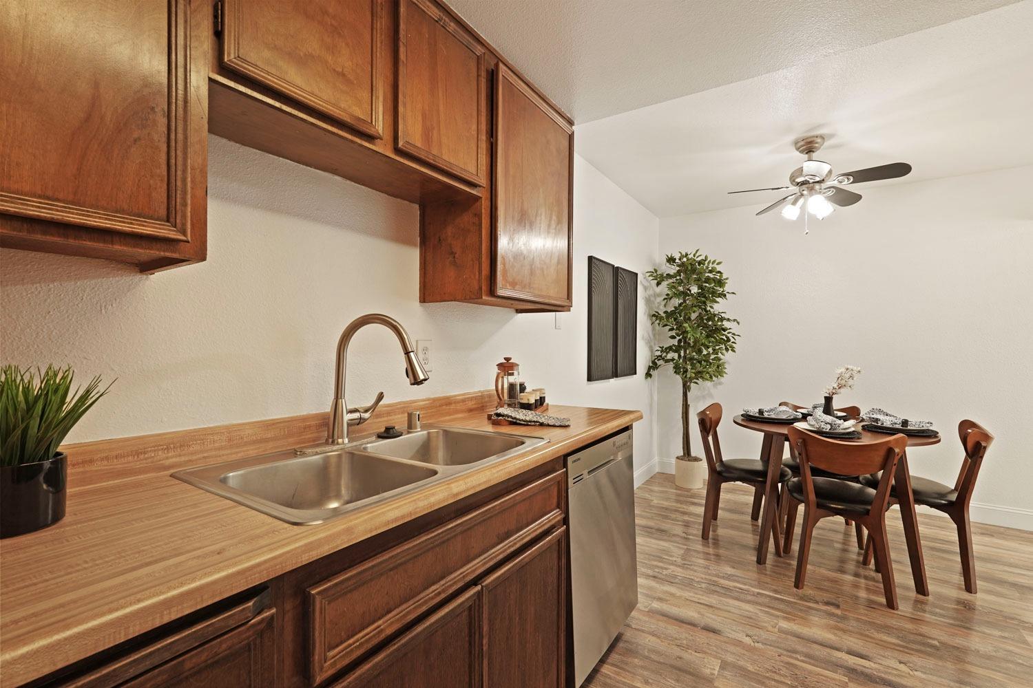 Detail Gallery Image 15 of 33 For 1313 Floyd Ave #115,  Modesto,  CA 95355 - 1 Beds | 1 Baths