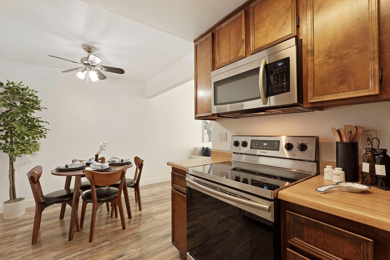Detail Gallery Image 16 of 33 For 1313 Floyd Ave #115,  Modesto,  CA 95355 - 1 Beds | 1 Baths