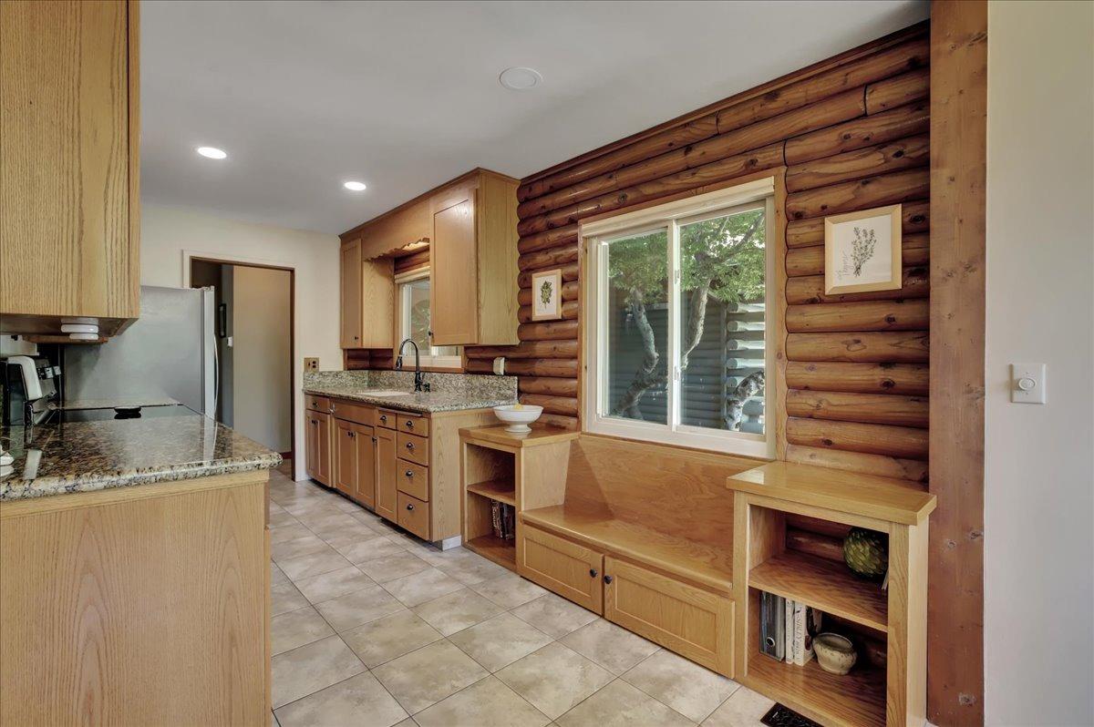 Detail Gallery Image 12 of 99 For 11494 Bitney Springs Rd, Nevada City,  CA 95959 - 3 Beds | 2 Baths