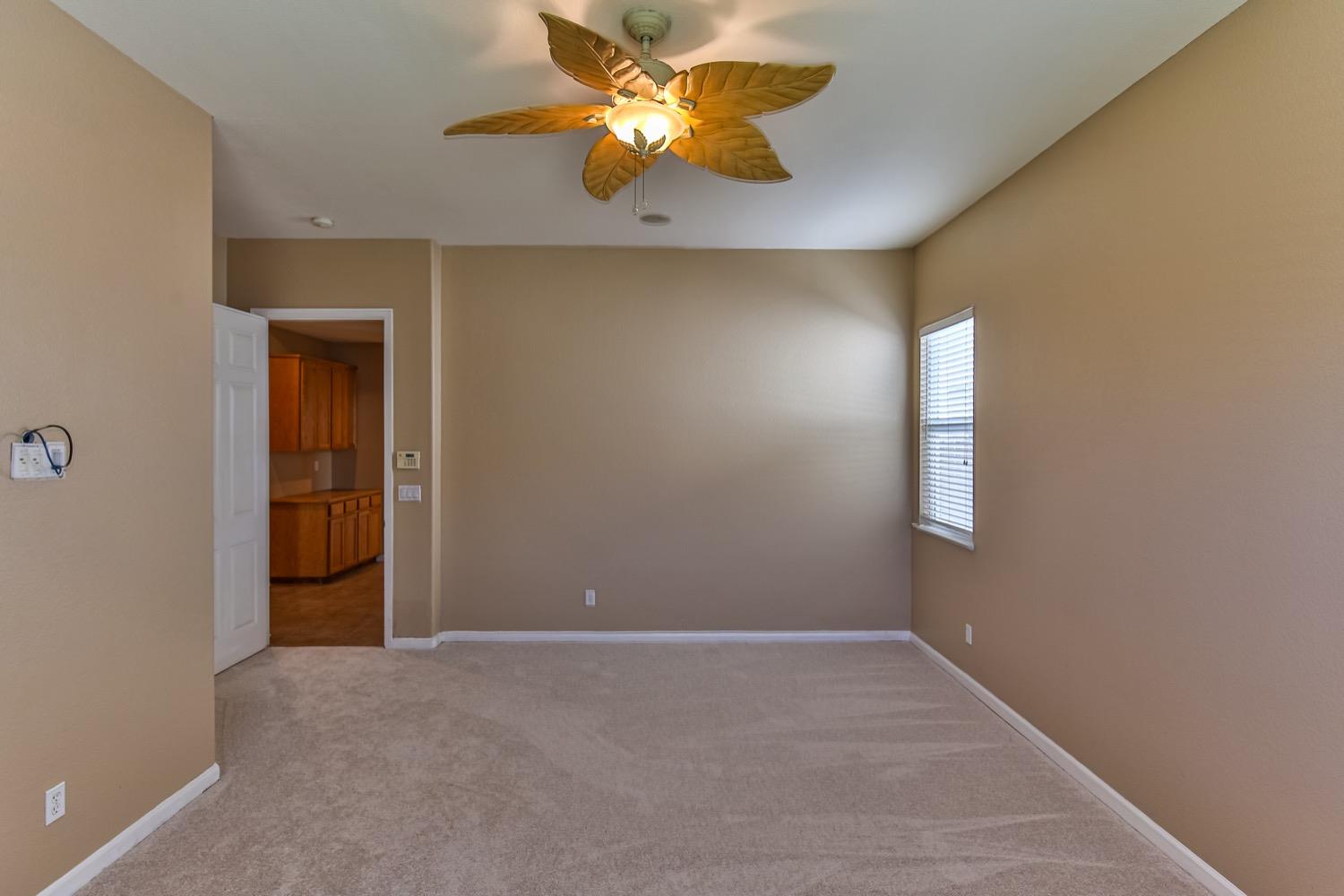 Detail Gallery Image 60 of 75 For 2463 Briarcliff Dr, Stockton,  CA 95206 - 3 Beds | 2 Baths