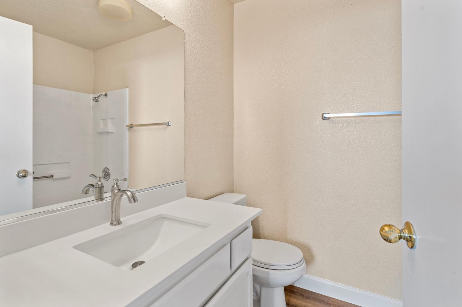 Detail Gallery Image 27 of 32 For 5423 Governor Cir, Stockton,  CA 95210 - 3 Beds | 2 Baths