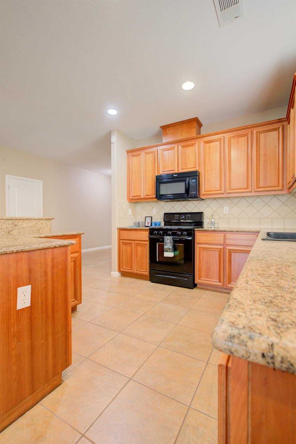 Detail Gallery Image 29 of 48 For 749 Newton Ct, Merced,  CA 95348 - 4 Beds | 2 Baths