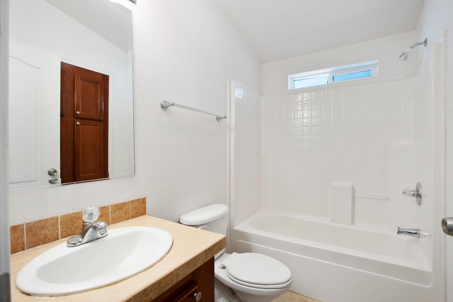 Detail Gallery Image 15 of 28 For 1830 E Yosemite Ave 161, Manteca,  CA 95336 - 2 Beds | 2 Baths