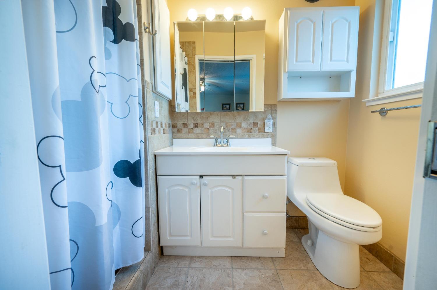 Detail Gallery Image 35 of 51 For 2920 Rimrock Ct, Modesto,  CA 95355 - 3 Beds | 2 Baths