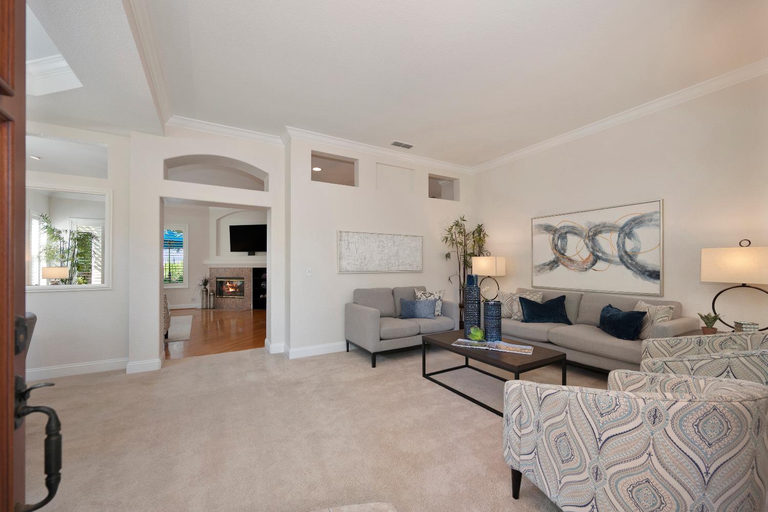 Detail Gallery Image 8 of 55 For 2930 Cameron Dr, Rocklin,  CA 95765 - 3 Beds | 2 Baths