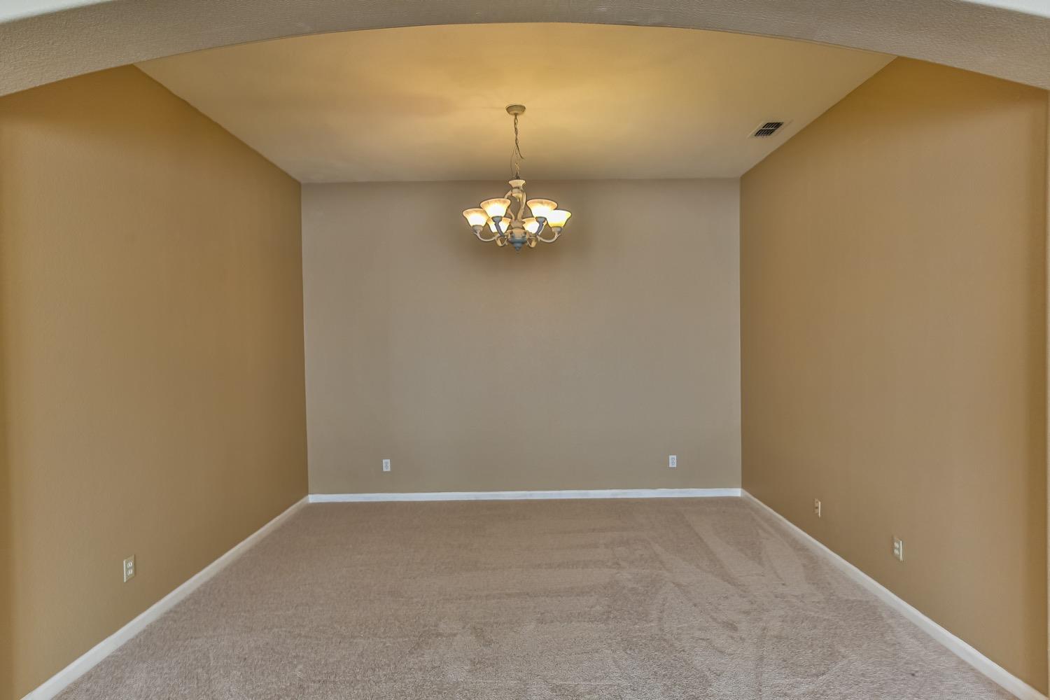 Detail Gallery Image 25 of 75 For 2463 Briarcliff Dr, Stockton,  CA 95206 - 3 Beds | 2 Baths