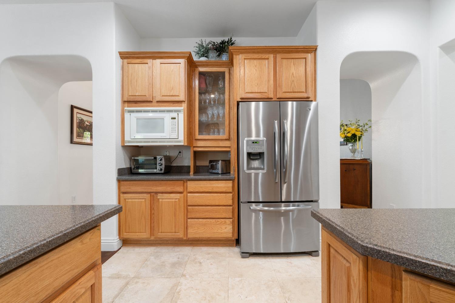 Detail Gallery Image 40 of 86 For 2738 Aspen Valley Ln, Sacramento,  CA 95835 - 3 Beds | 2 Baths