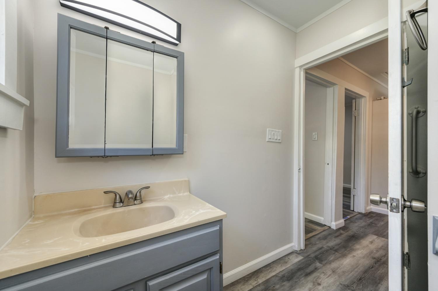 Detail Gallery Image 38 of 46 For 601 Yolo St, West Sacramento,  CA 95605 - 3 Beds | 1 Baths