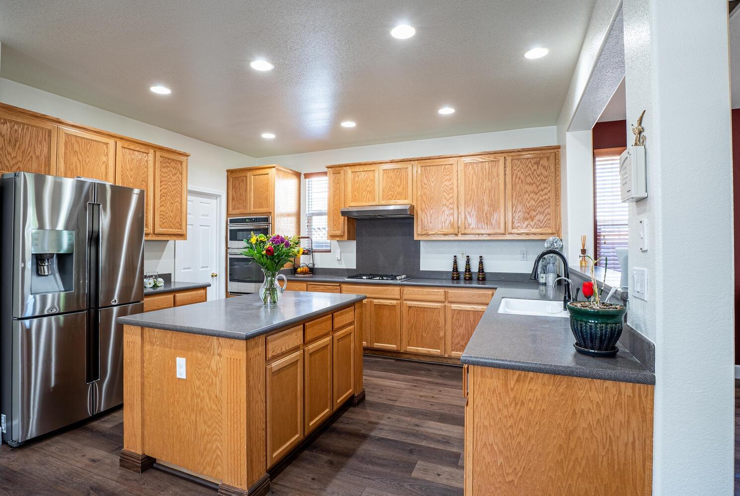 Detail Gallery Image 19 of 58 For 820 Ben Ingram Ln, Tracy,  CA 95377 - 4 Beds | 2/1 Baths