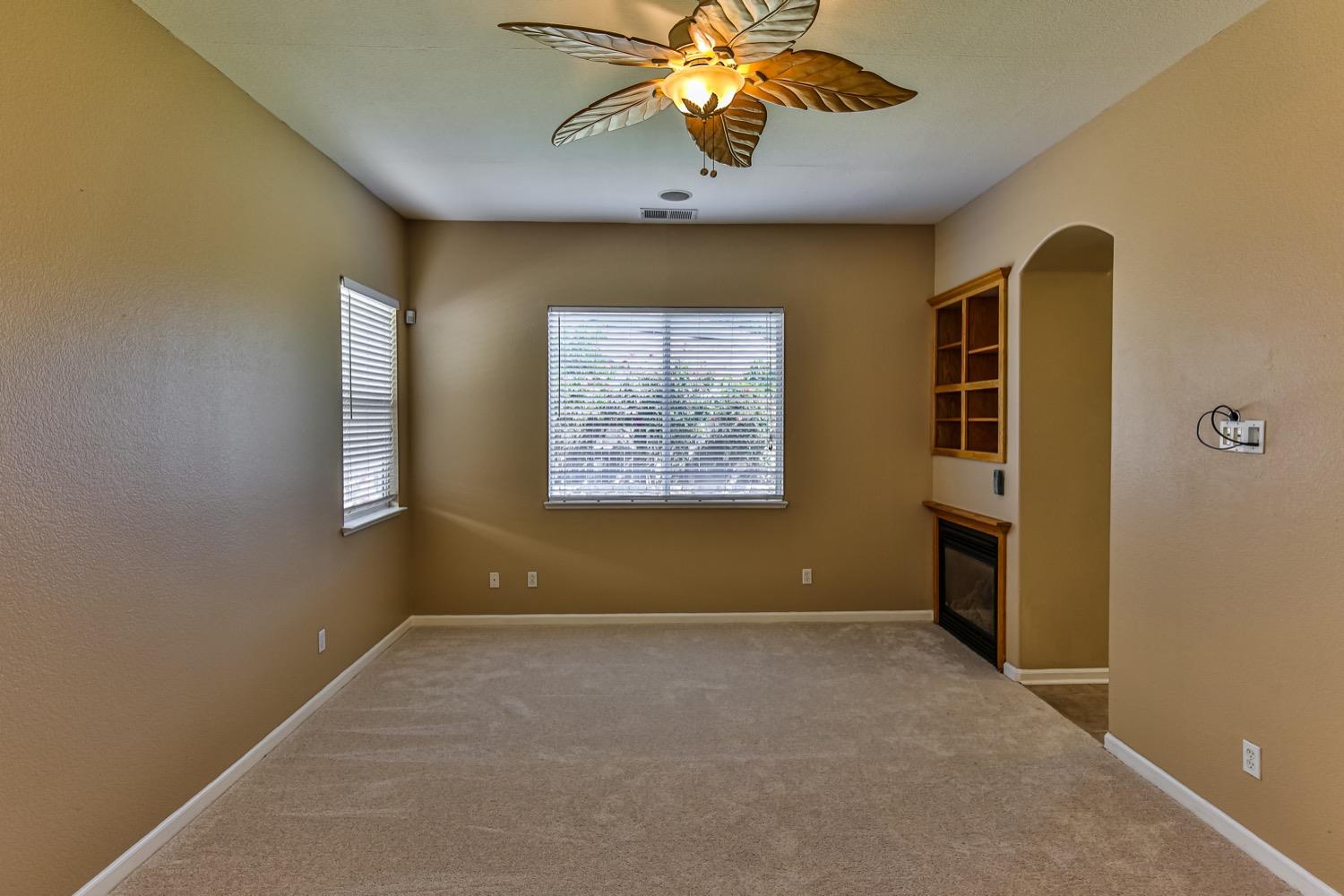 Detail Gallery Image 51 of 75 For 2463 Briarcliff Dr, Stockton,  CA 95206 - 3 Beds | 2 Baths