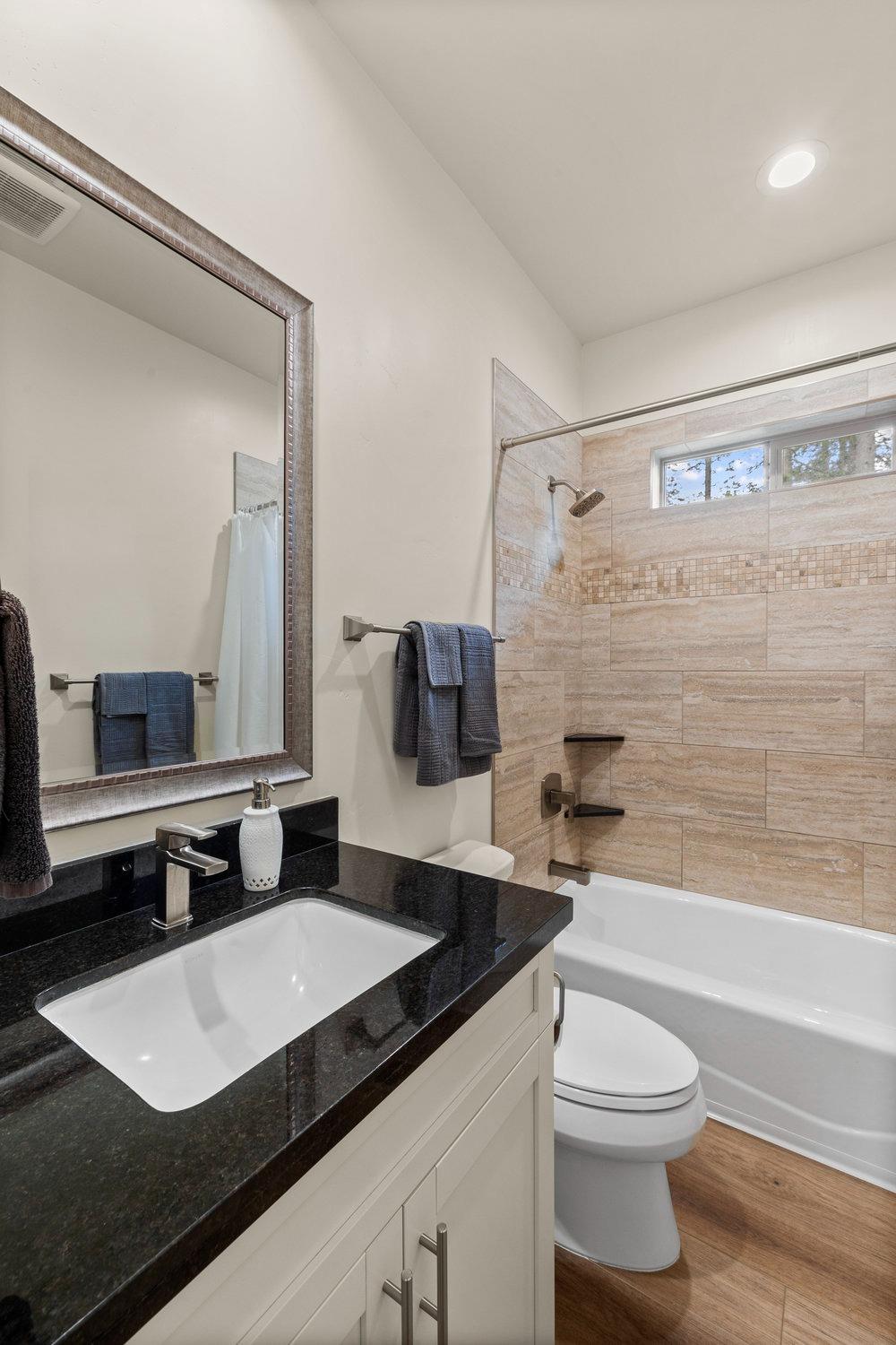 Detail Gallery Image 23 of 40 For 14310 Timm Ln, Nevada City,  CA 95959 - 2 Beds | 2 Baths