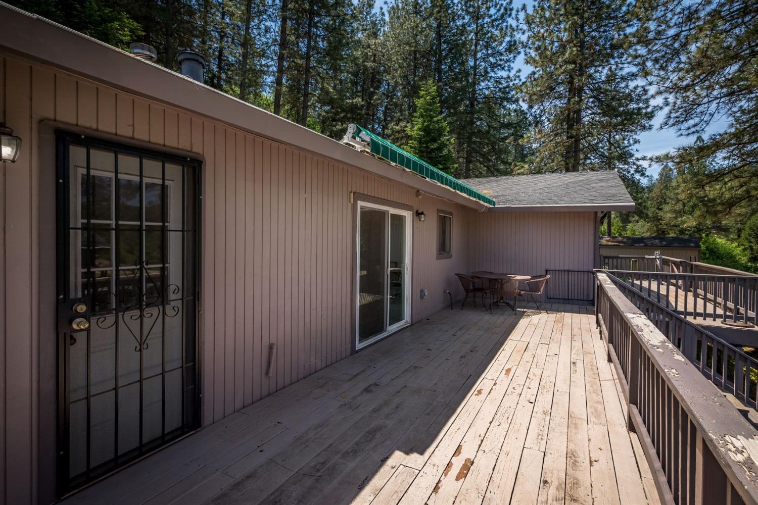 Detail Gallery Image 33 of 43 For 12724 Alta Sierra Dr, Grass Valley,  CA 95949 - 4 Beds | 2 Baths