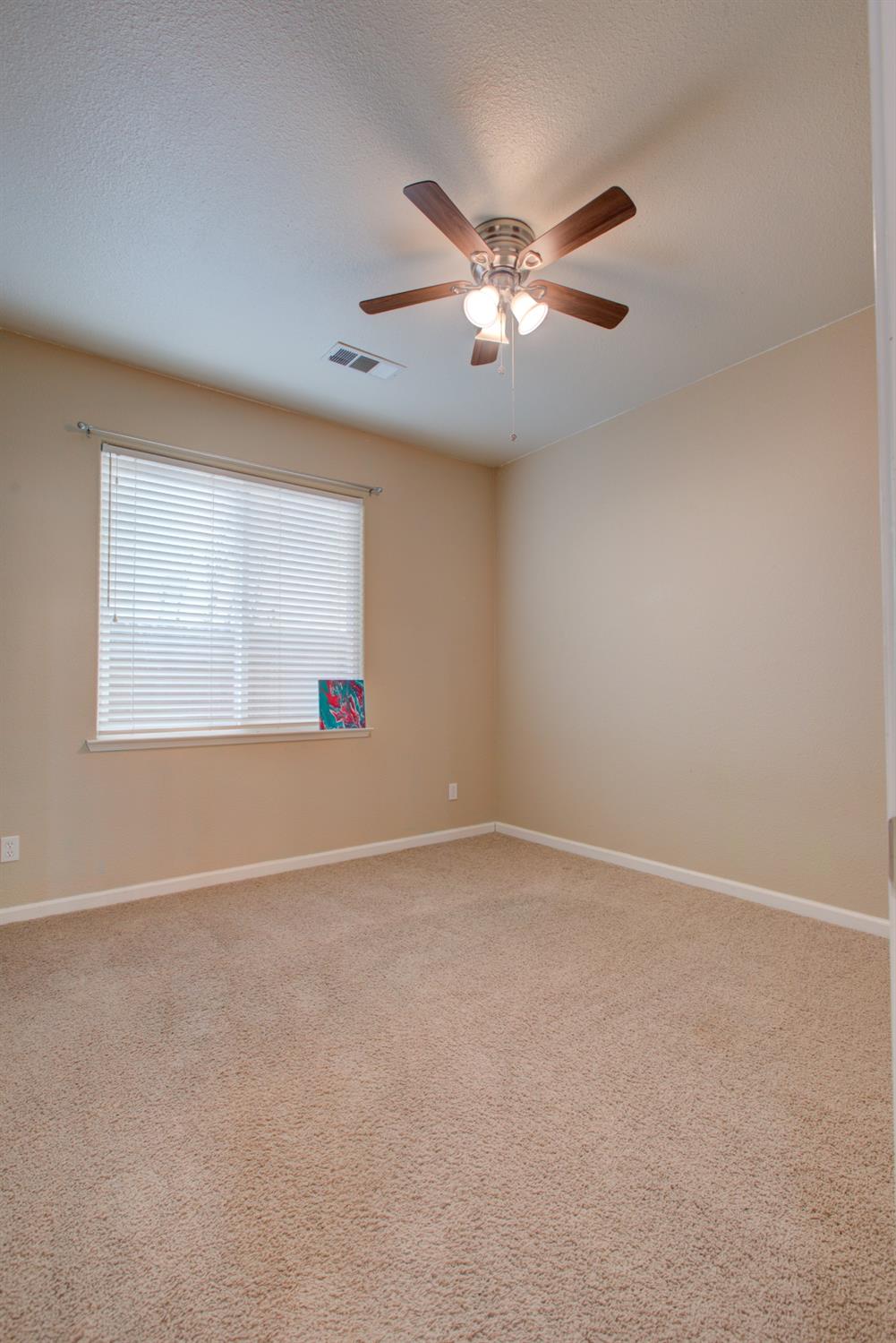 Detail Gallery Image 12 of 48 For 749 Newton Ct, Merced,  CA 95348 - 4 Beds | 2 Baths