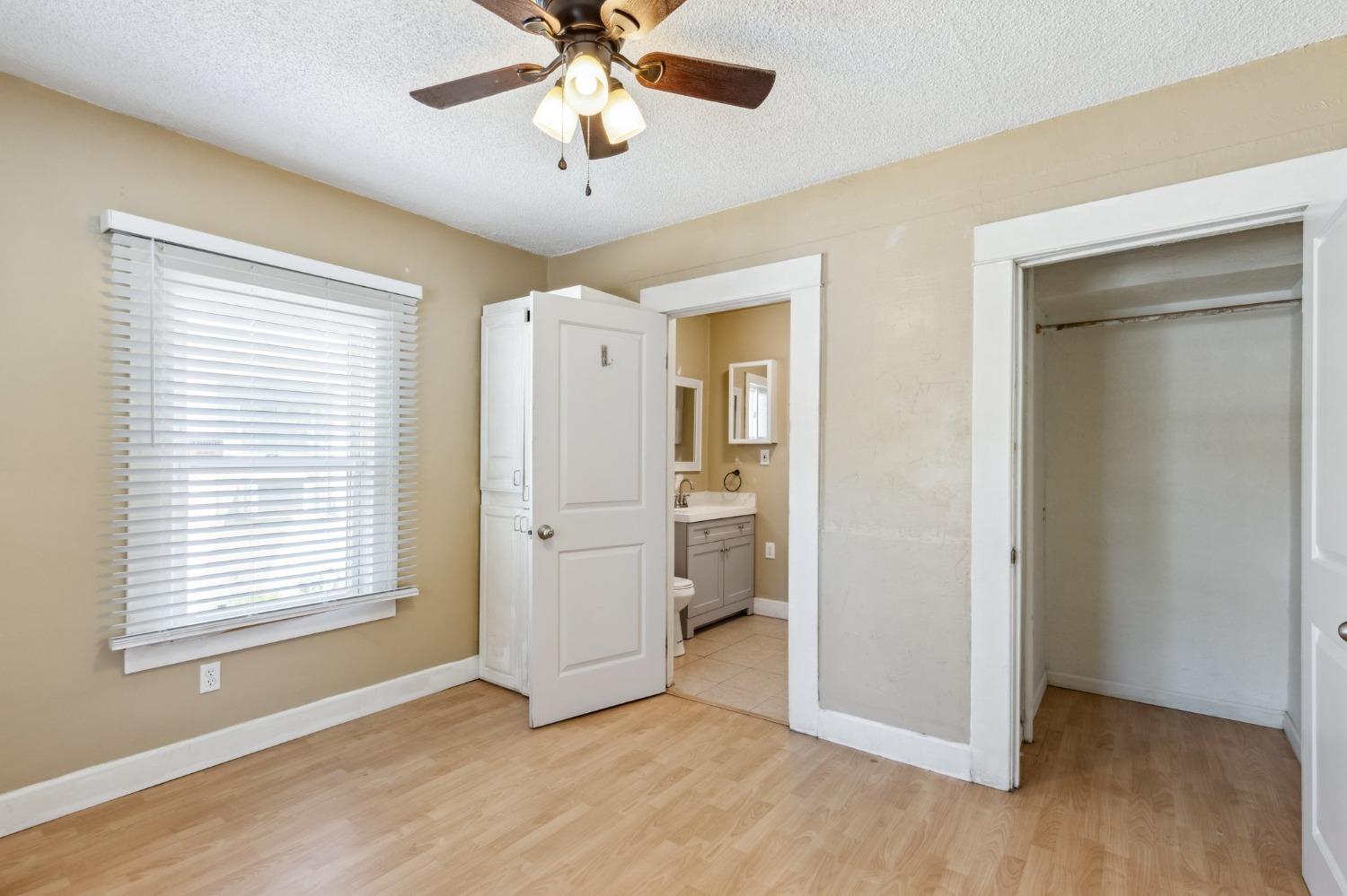 Detail Gallery Image 20 of 25 For 1536 N Calaveras St, Fresno,  CA 93728 - 2 Beds | 1 Baths