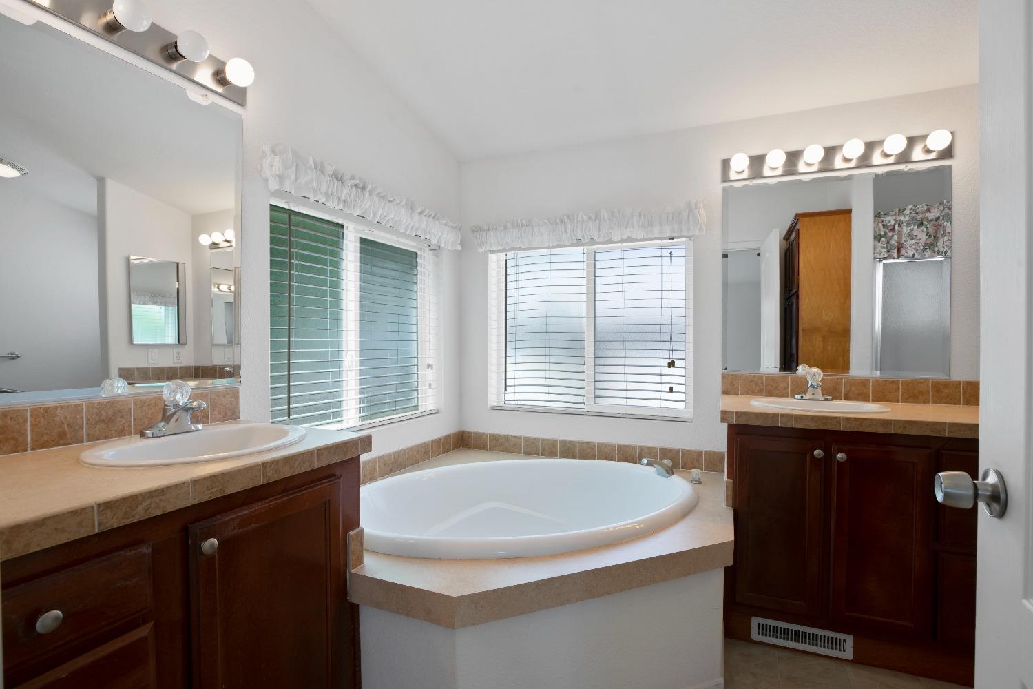 Detail Gallery Image 19 of 28 For 1830 E Yosemite Ave 161, Manteca,  CA 95336 - 2 Beds | 2 Baths