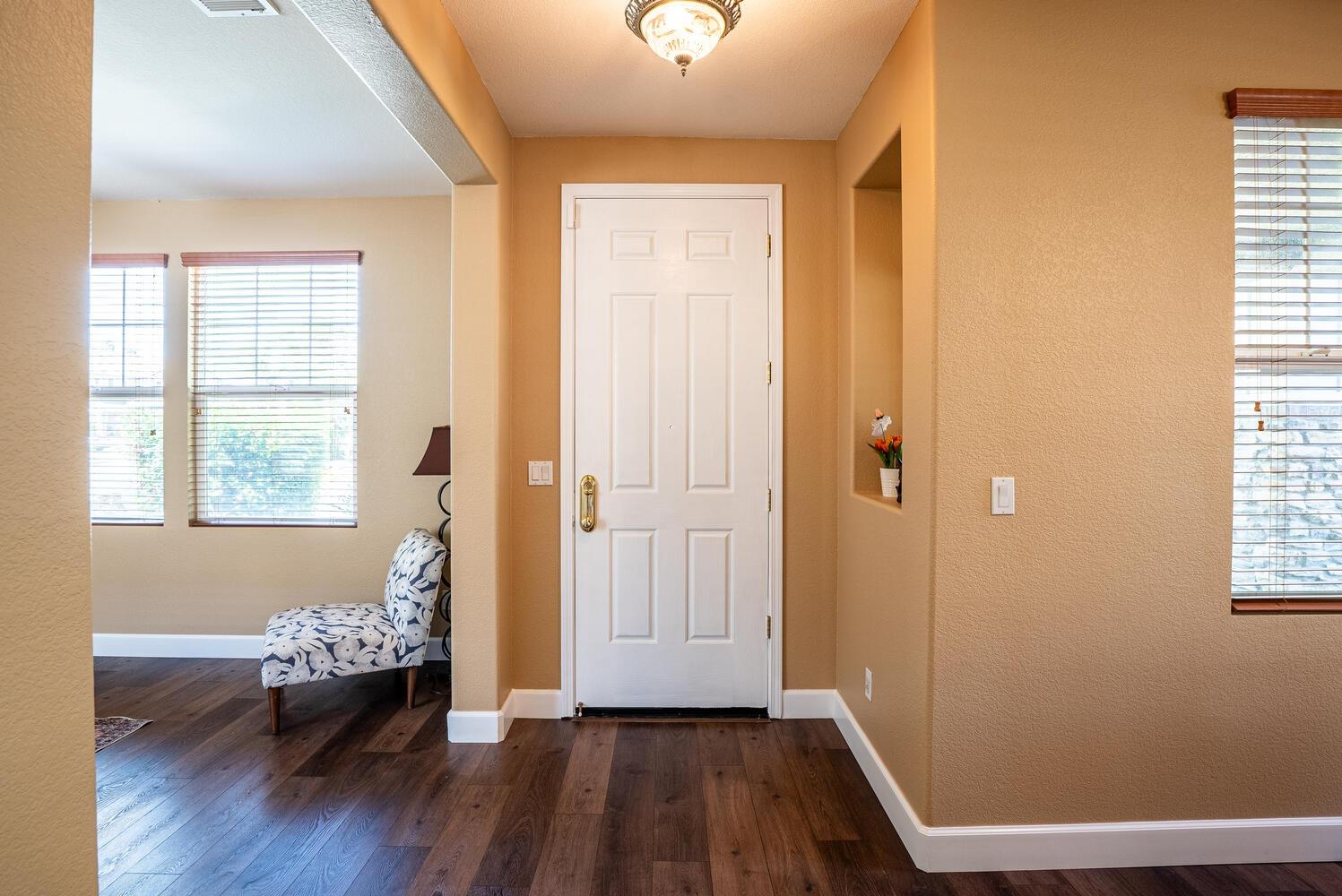 Detail Gallery Image 11 of 58 For 820 Ben Ingram Ln, Tracy,  CA 95377 - 4 Beds | 2/1 Baths
