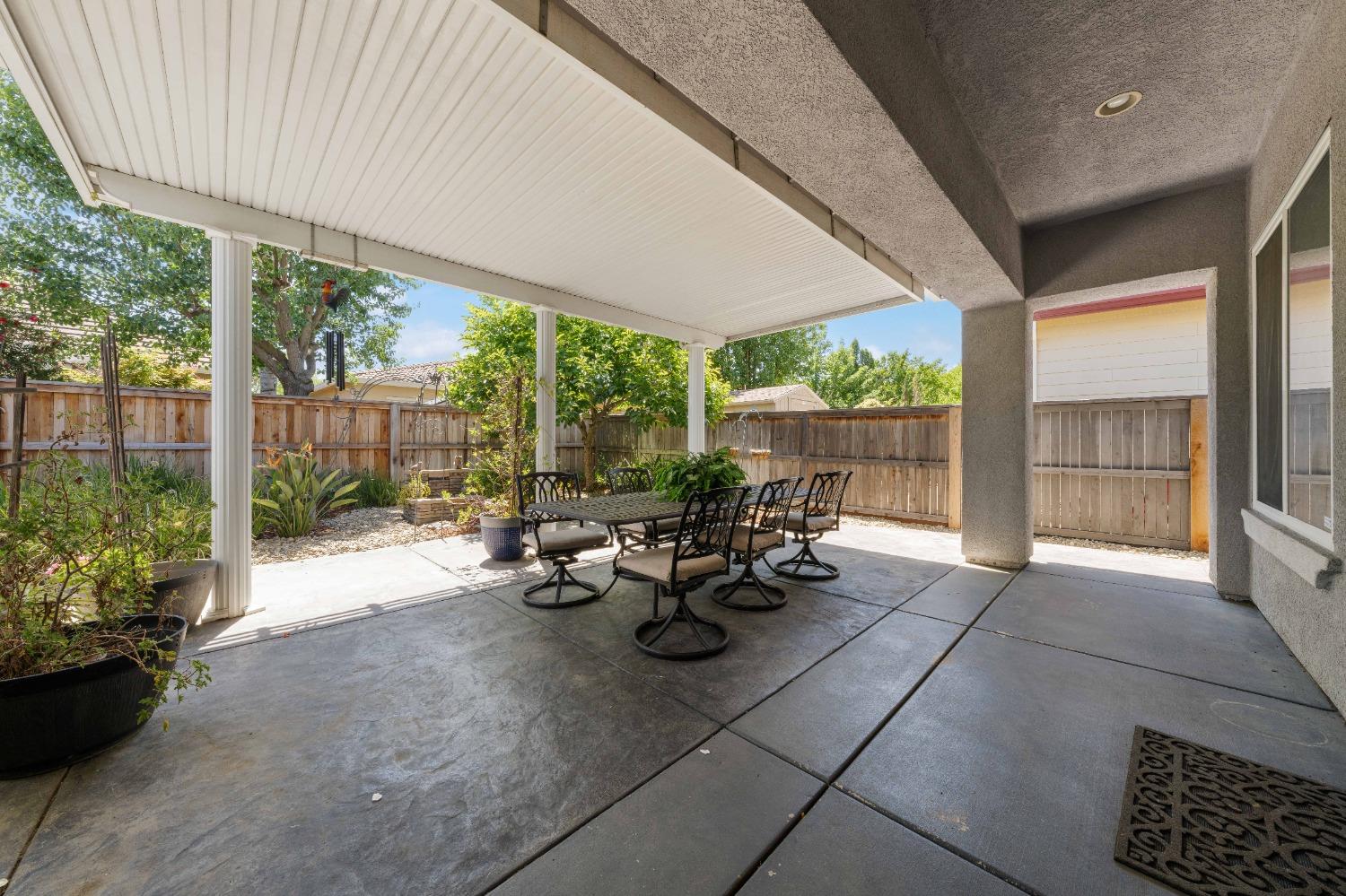 Detail Gallery Image 44 of 86 For 2738 Aspen Valley Ln, Sacramento,  CA 95835 - 3 Beds | 2 Baths