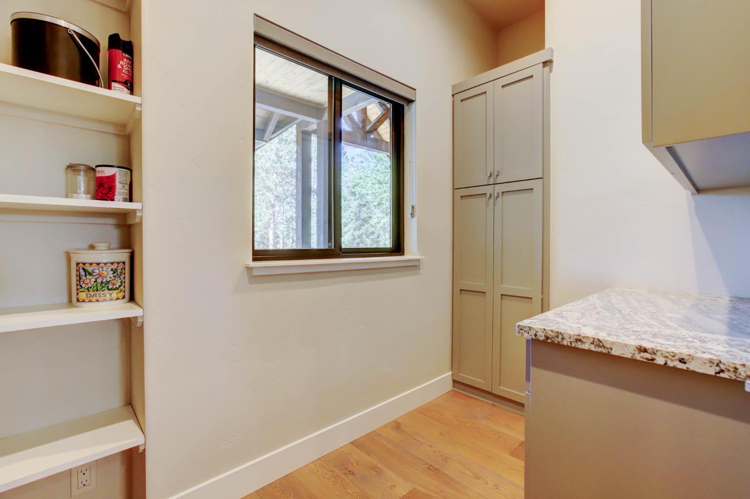 Detail Gallery Image 19 of 99 For 13878 Gemini Ct, Nevada City,  CA 95959 - 4 Beds | 2/1 Baths