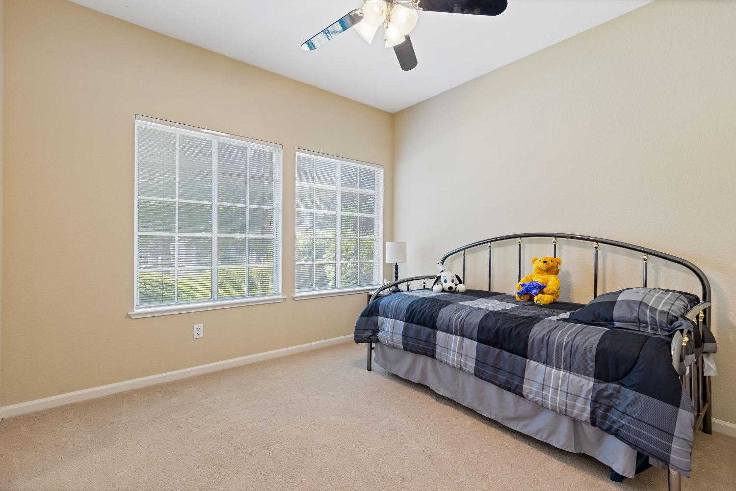 Detail Gallery Image 22 of 58 For 7765 Cottingham Way, Citrus Heights,  CA 95610 - 4 Beds | 2/1 Baths