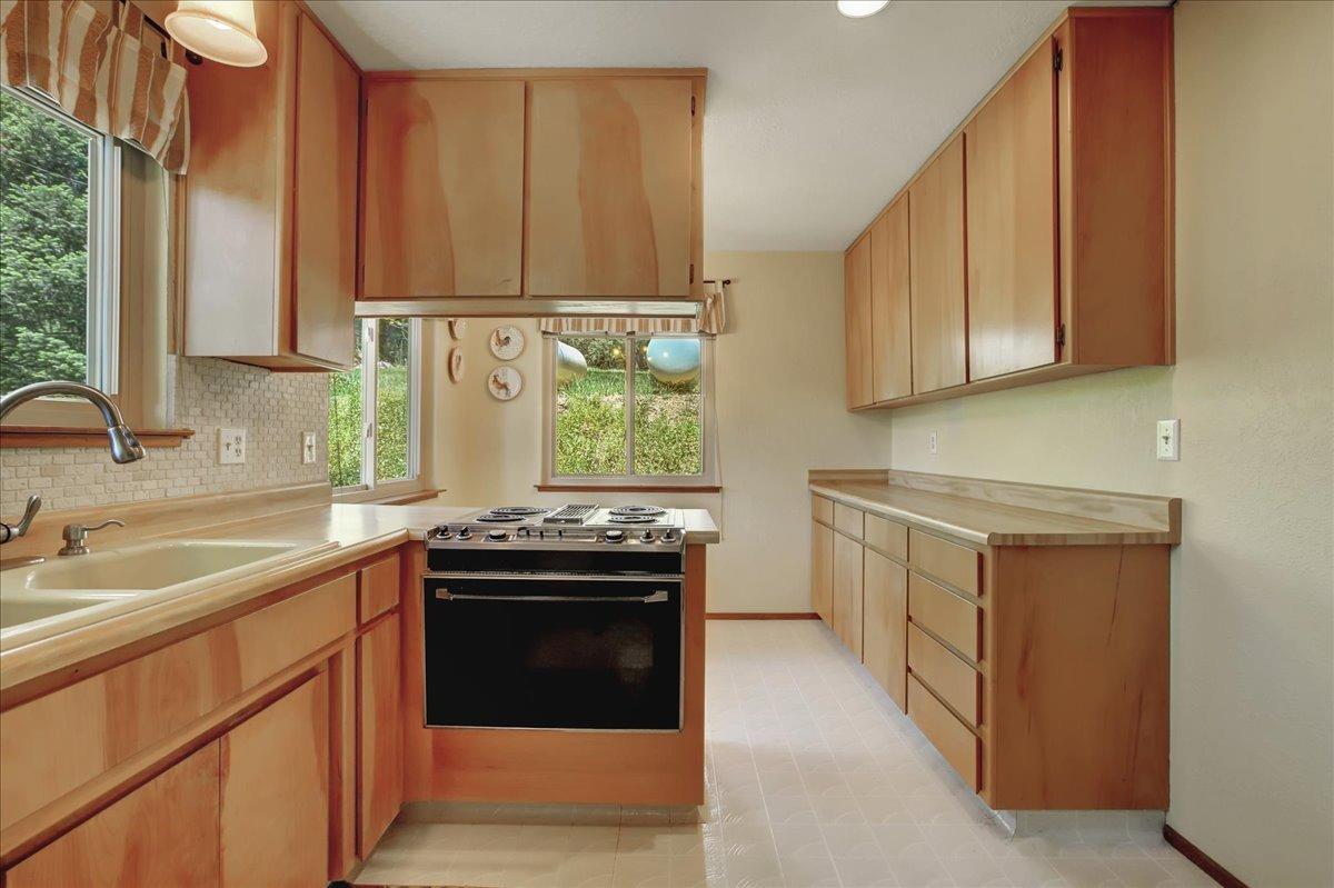 Detail Gallery Image 36 of 99 For 11494 Bitney Springs Rd, Nevada City,  CA 95959 - 3 Beds | 2 Baths