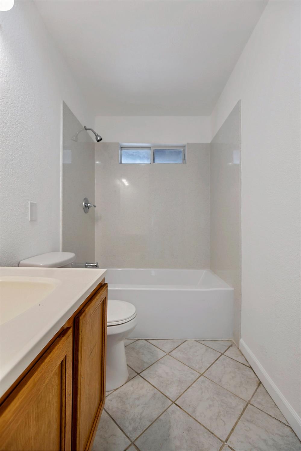 Detail Gallery Image 17 of 36 For 16443 Bizzibe St, Lathrop,  CA 95330 - 3 Beds | 2 Baths
