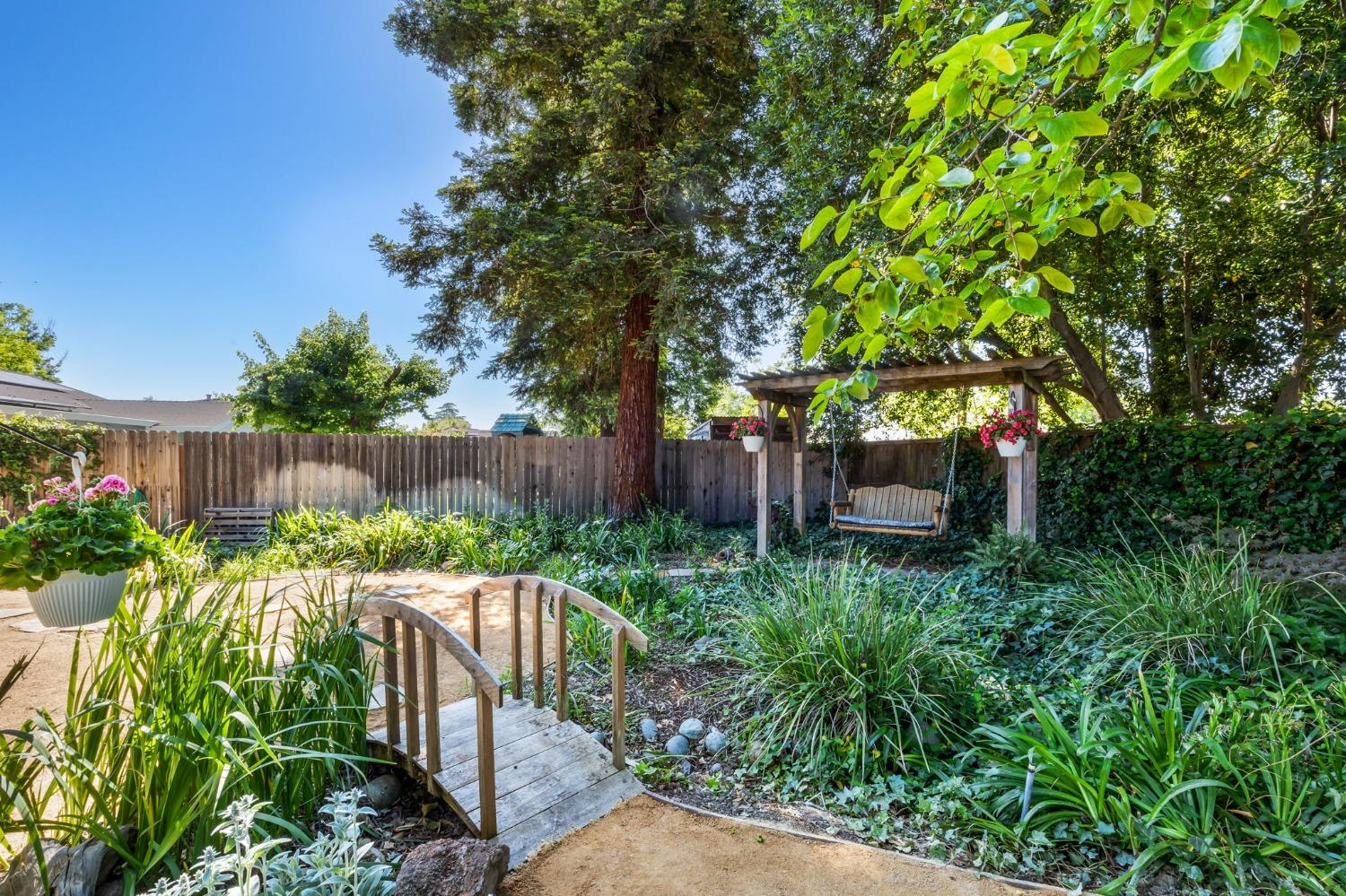 Detail Gallery Image 49 of 49 For 421 W Southwood Dr, Woodland,  CA 95695 - 4 Beds | 2/1 Baths