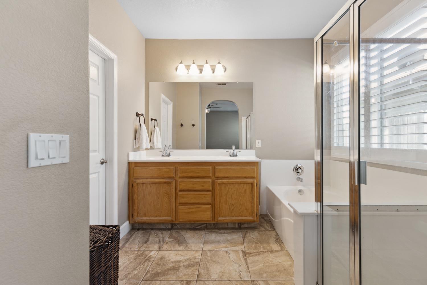 Detail Gallery Image 25 of 58 For 170 Dacia Ct, Lincoln,  CA 95648 - 3 Beds | 2 Baths