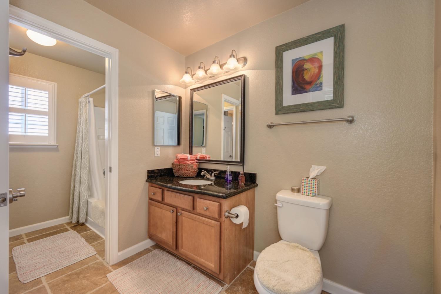 Detail Gallery Image 11 of 39 For 885 Halidon Way #622,  Folsom,  CA 95630 - 2 Beds | 2 Baths