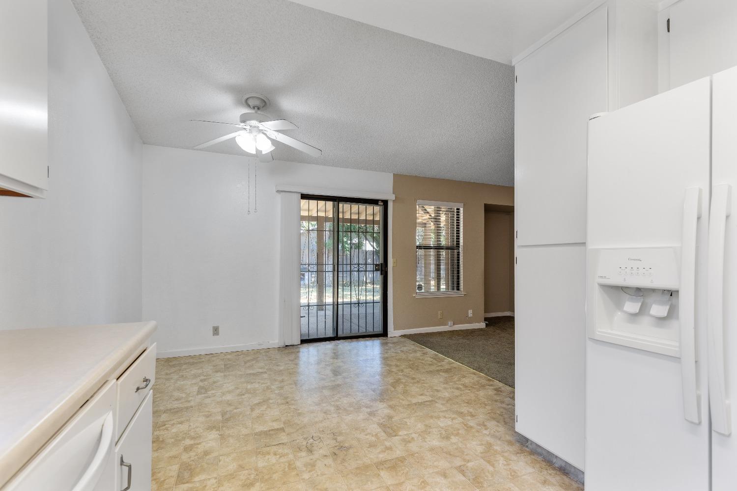 Detail Gallery Image 14 of 35 For 203 Withington Ave Ave, Rio Linda,  CA 95673 - 3 Beds | 2 Baths