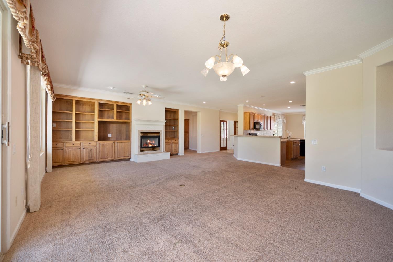 Detail Gallery Image 10 of 40 For 850 Yosemite Ct, Lincoln,  CA 95648 - 2 Beds | 2 Baths