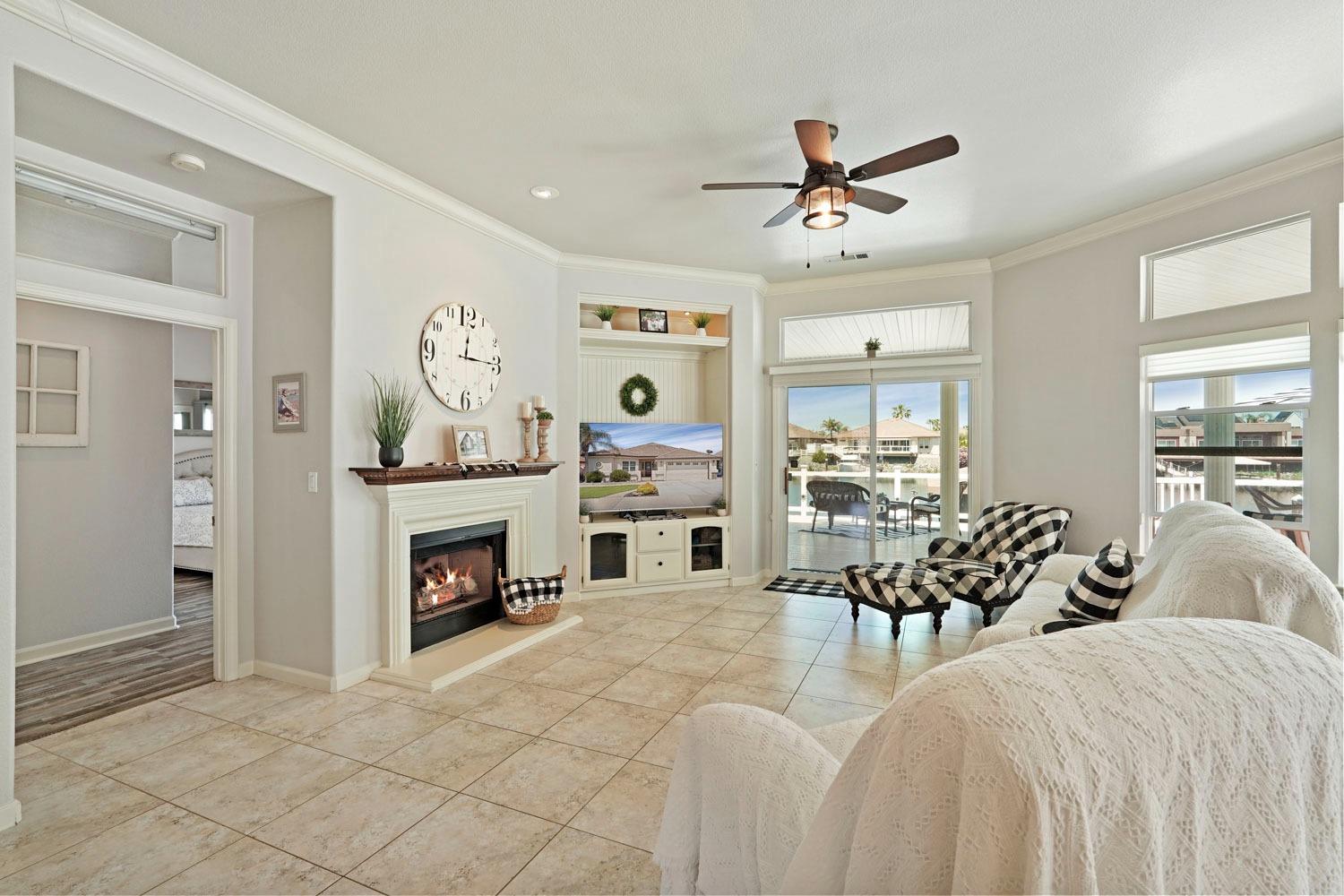 Detail Gallery Image 16 of 68 For 4179 Beacon Pl, Discovery Bay,  CA 94505 - 3 Beds | 2 Baths