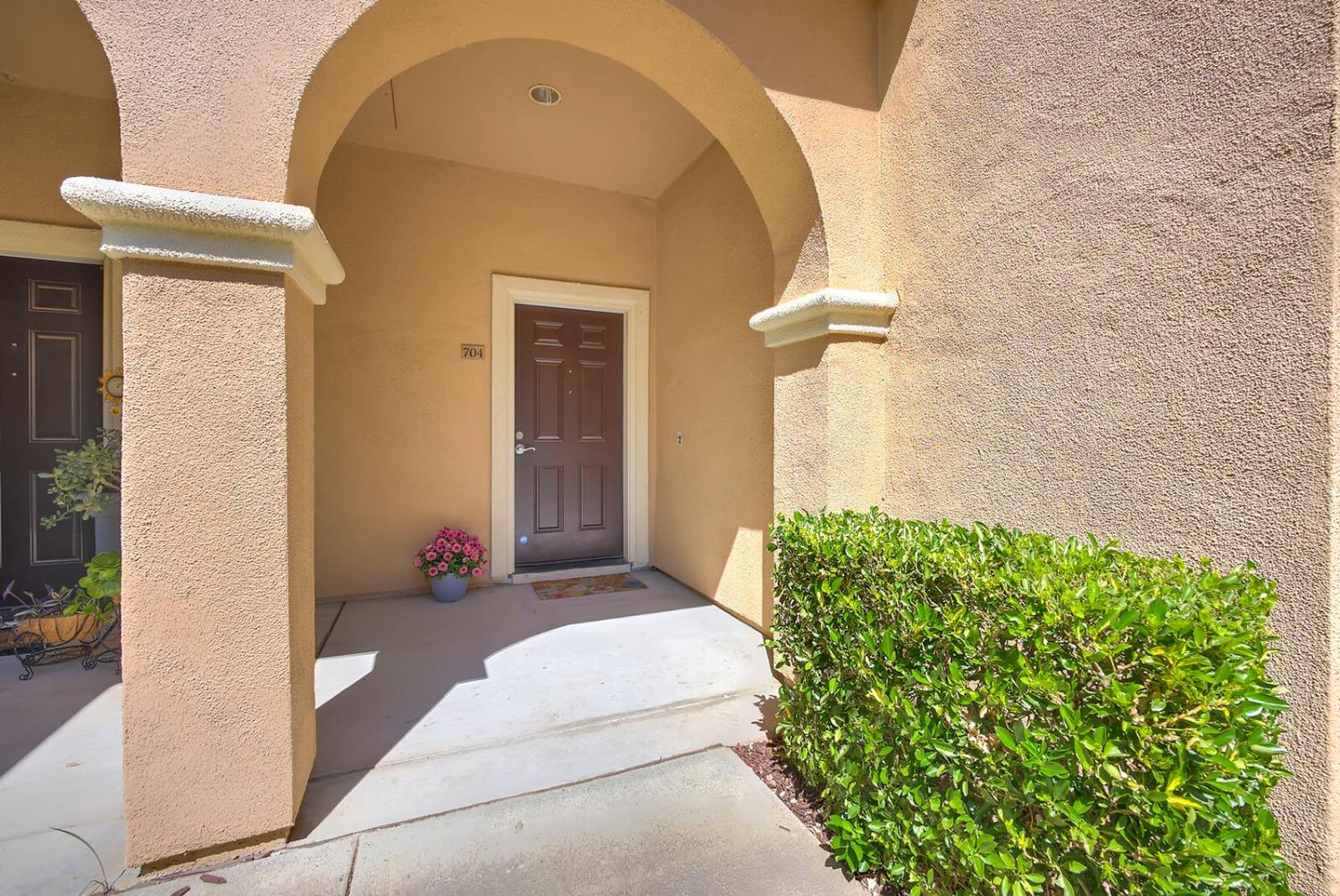 Detail Gallery Image 3 of 29 For 4800 Westlake Pkwy #704,  Sacramento,  CA 95835 - 1 Beds | 1/1 Baths