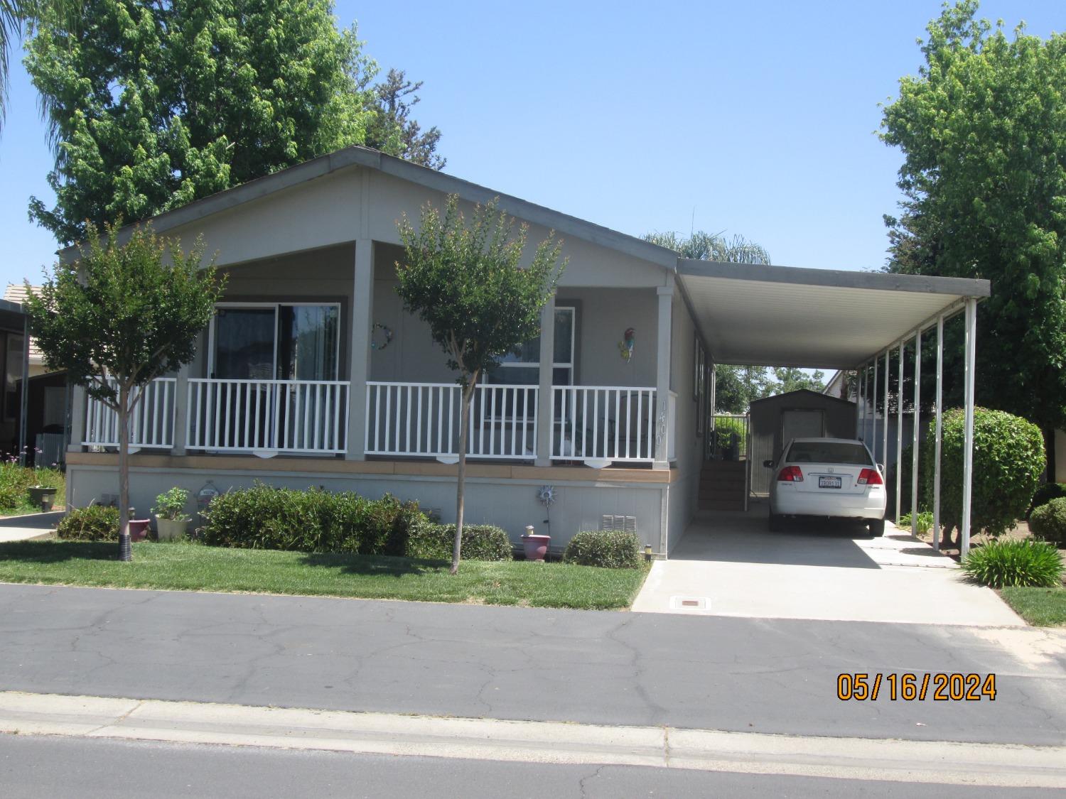 Queen Way #22, Livingston, California image 1