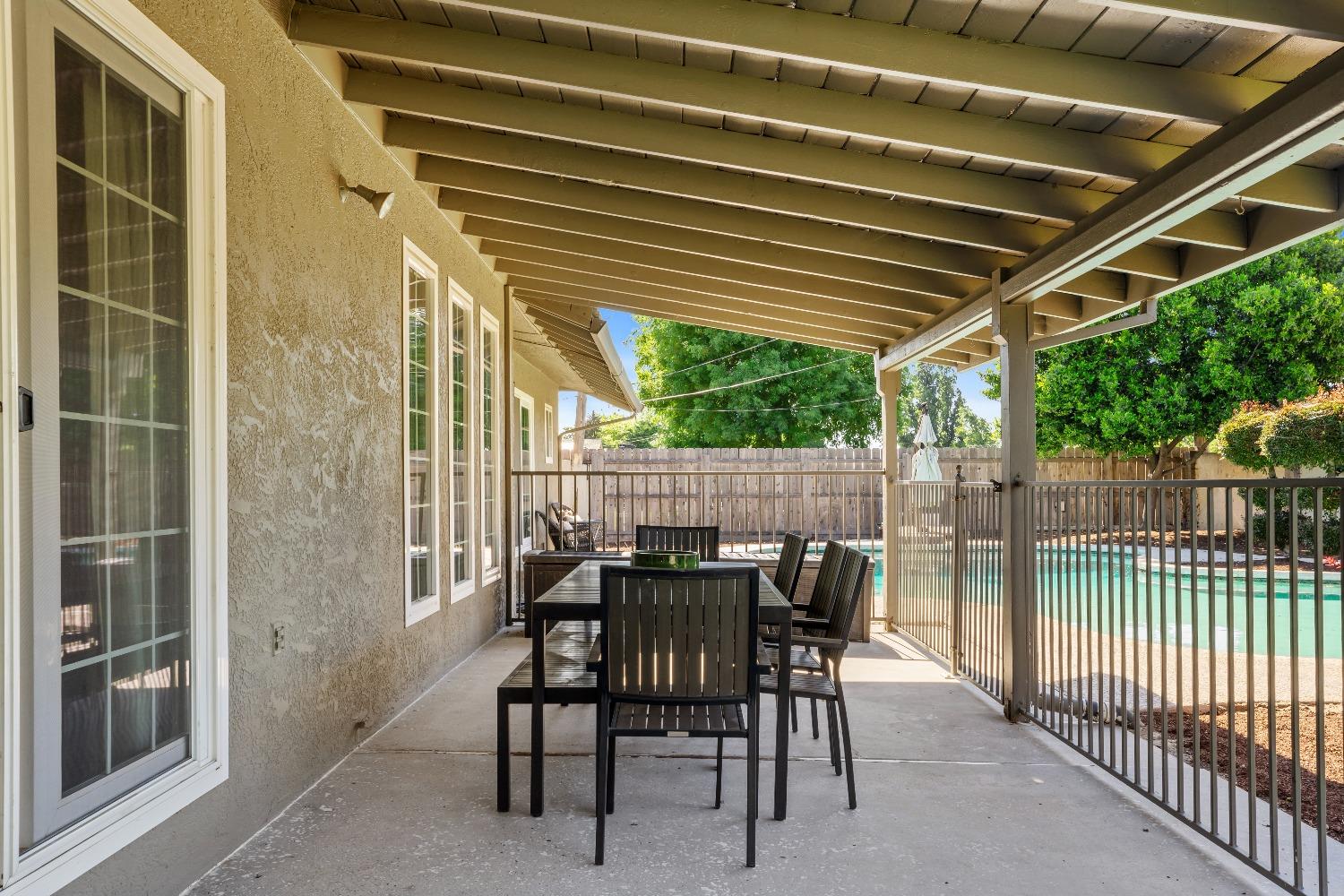 Detail Gallery Image 52 of 70 For 1305 Hillview Dr, Modesto,  CA 95351 - 3 Beds | 2/1 Baths