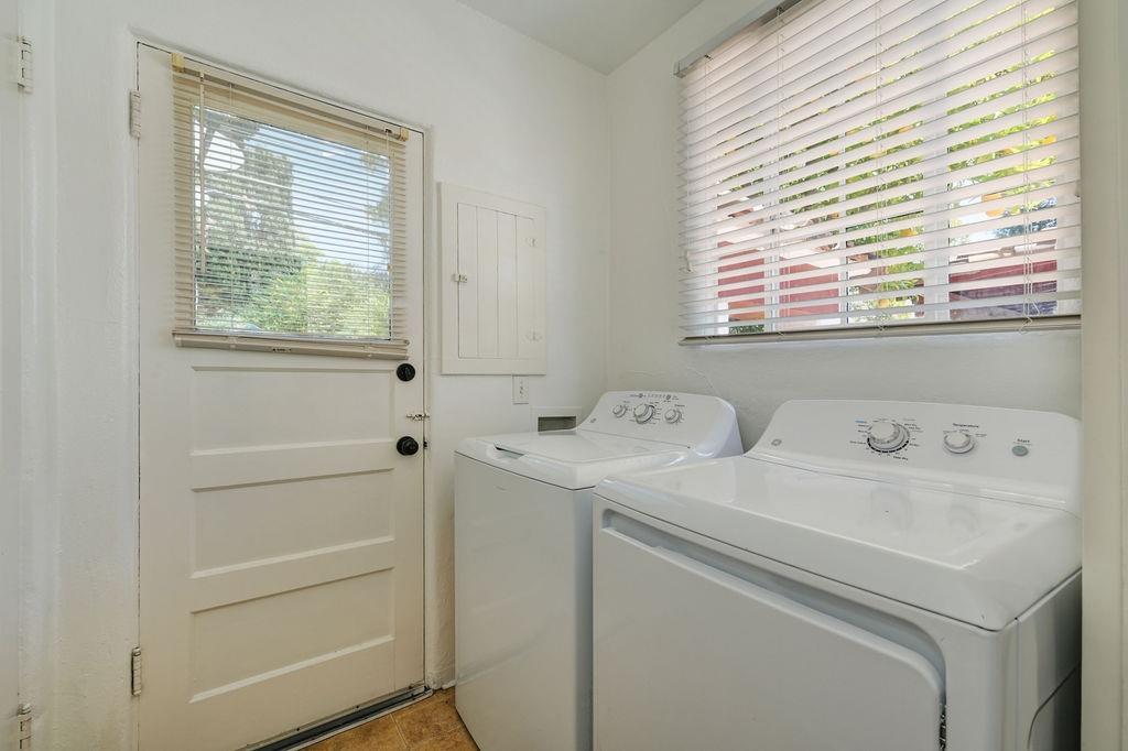 Detail Gallery Image 25 of 72 For 2235 11th Ave, Sacramento,  CA 95818 - – Beds | – Baths