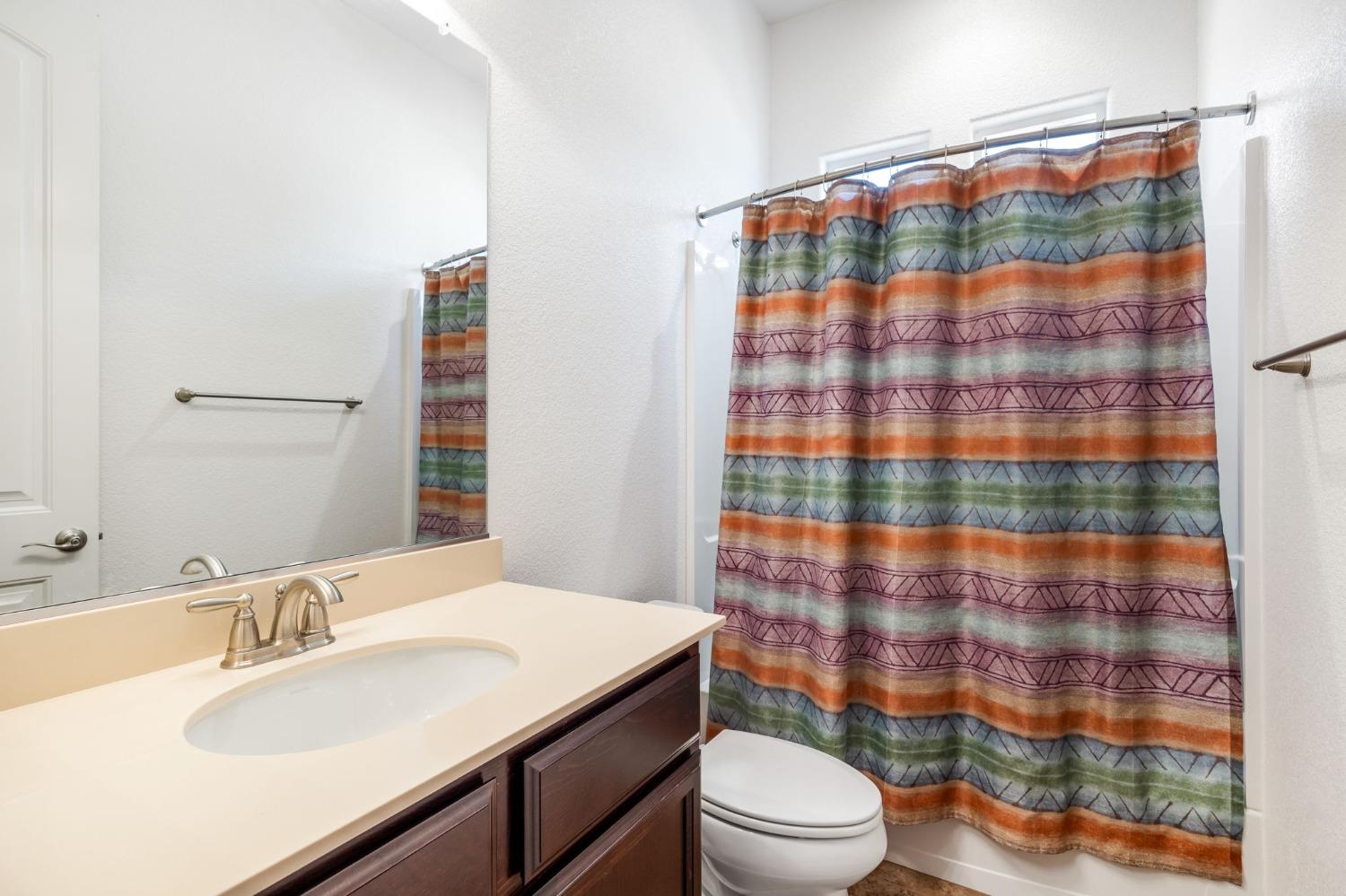 Detail Gallery Image 15 of 51 For 4386 Libyan Sea Ln, Sacramento,  CA 95834 - 2 Beds | 2 Baths