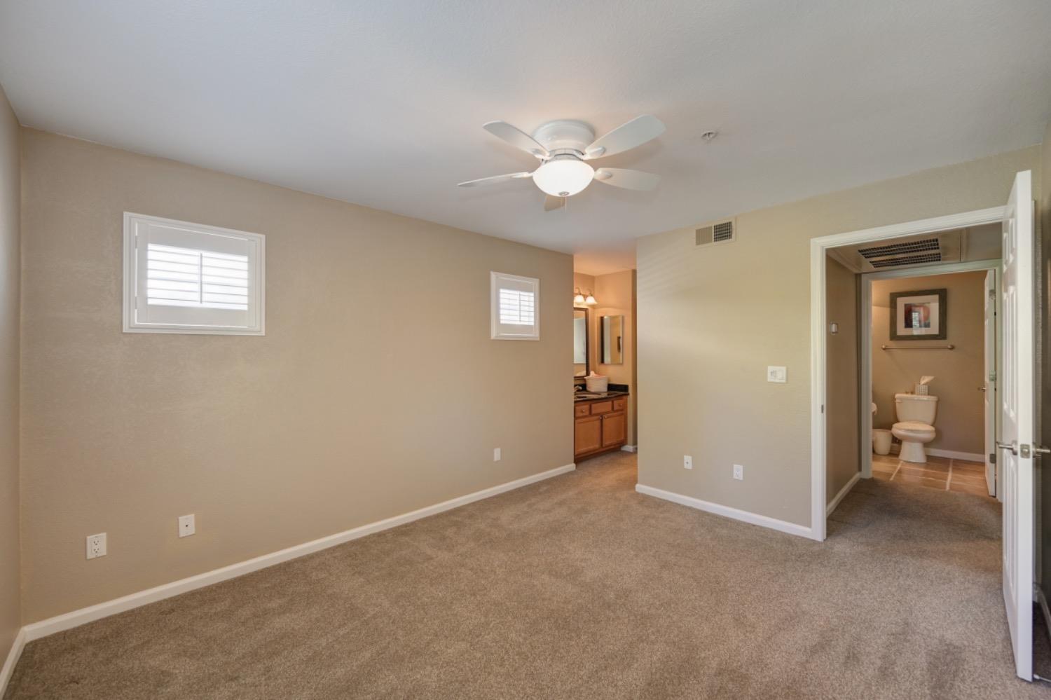 Detail Gallery Image 12 of 39 For 885 Halidon Way #622,  Folsom,  CA 95630 - 2 Beds | 2 Baths