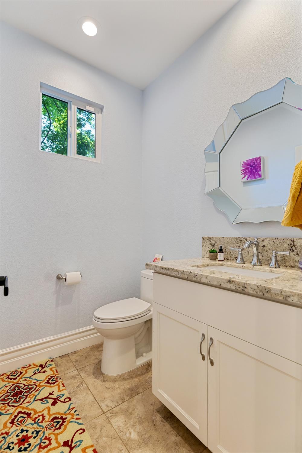 Detail Gallery Image 15 of 52 For 2102 Tienda Dr, Lodi,  CA 95242 - 2 Beds | 2 Baths
