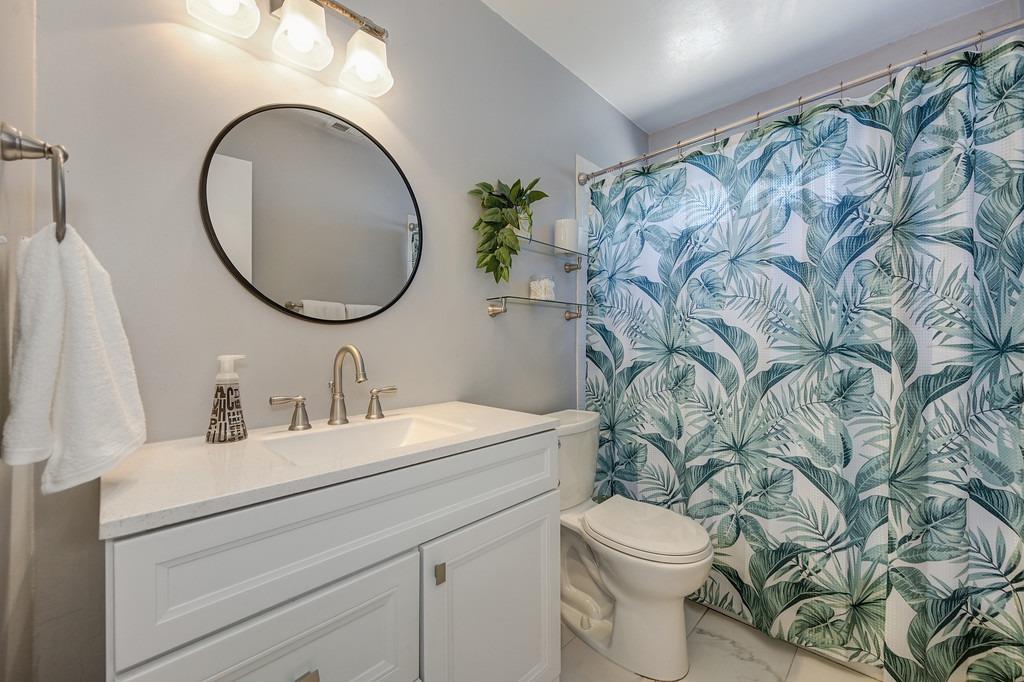 Detail Gallery Image 37 of 43 For 5006 Robander St, Carmichael,  CA 95608 - 3 Beds | 1/1 Baths