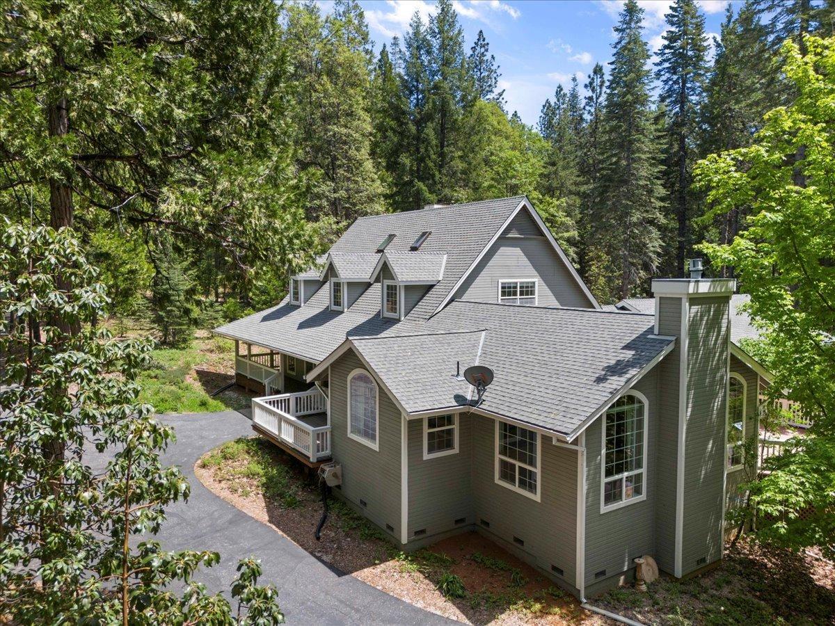 Detail Gallery Image 5 of 52 For 13900 Red Dog Rd, Nevada City,  CA 95959 - 3 Beds | 2/1 Baths