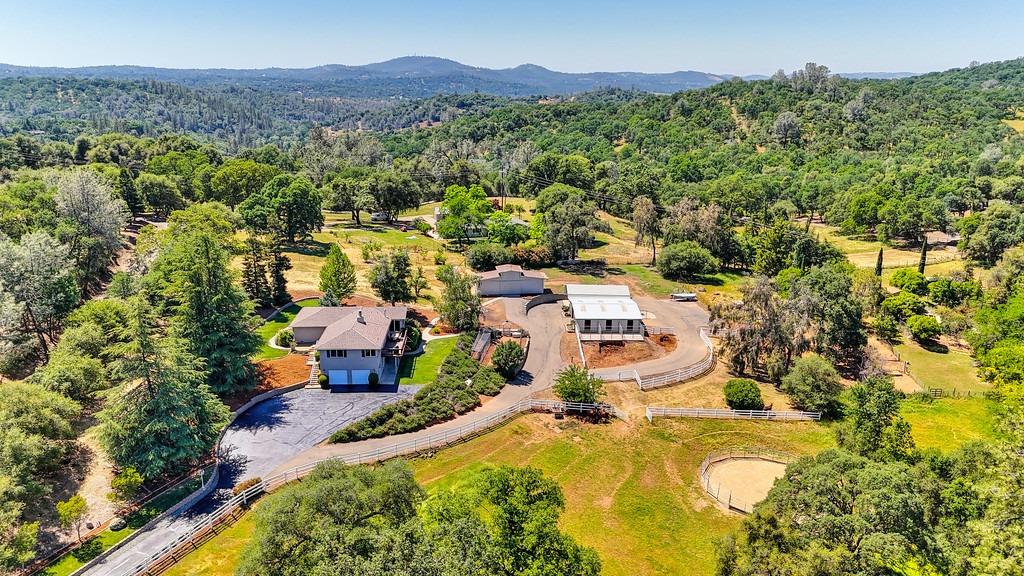 Detail Gallery Image 2 of 92 For 3333 Costalotta Dr, Placerville,  CA 95667 - 4 Beds | 3 Baths