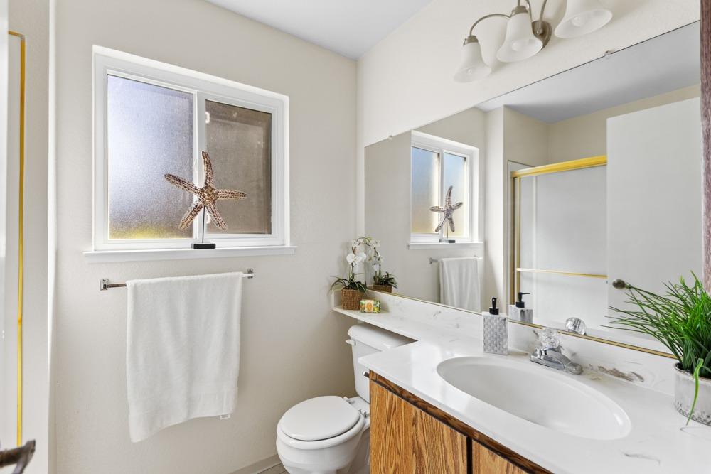 Detail Gallery Image 22 of 29 For 1650 Tourney Way, Sacramento,  CA 95833 - 2 Beds | 2 Baths