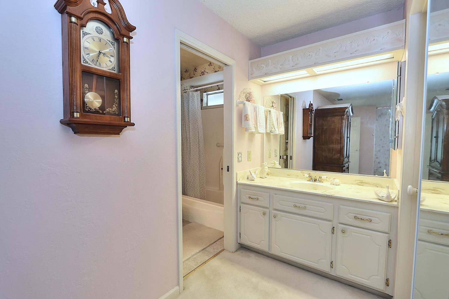 Detail Gallery Image 24 of 46 For 6951 Caleta Ln, Citrus Heights,  CA 95621 - 3 Beds | 1/1 Baths