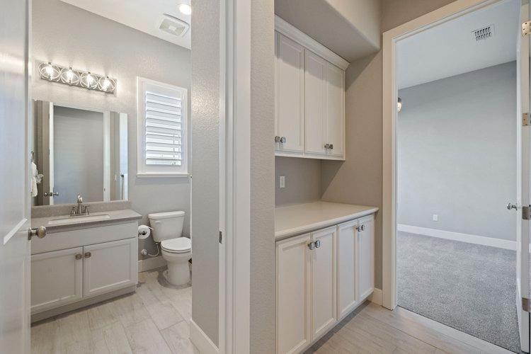Detail Gallery Image 19 of 26 For 2406 Tribeca Ave, Manteca,  CA 95337 - 3 Beds | 2 Baths